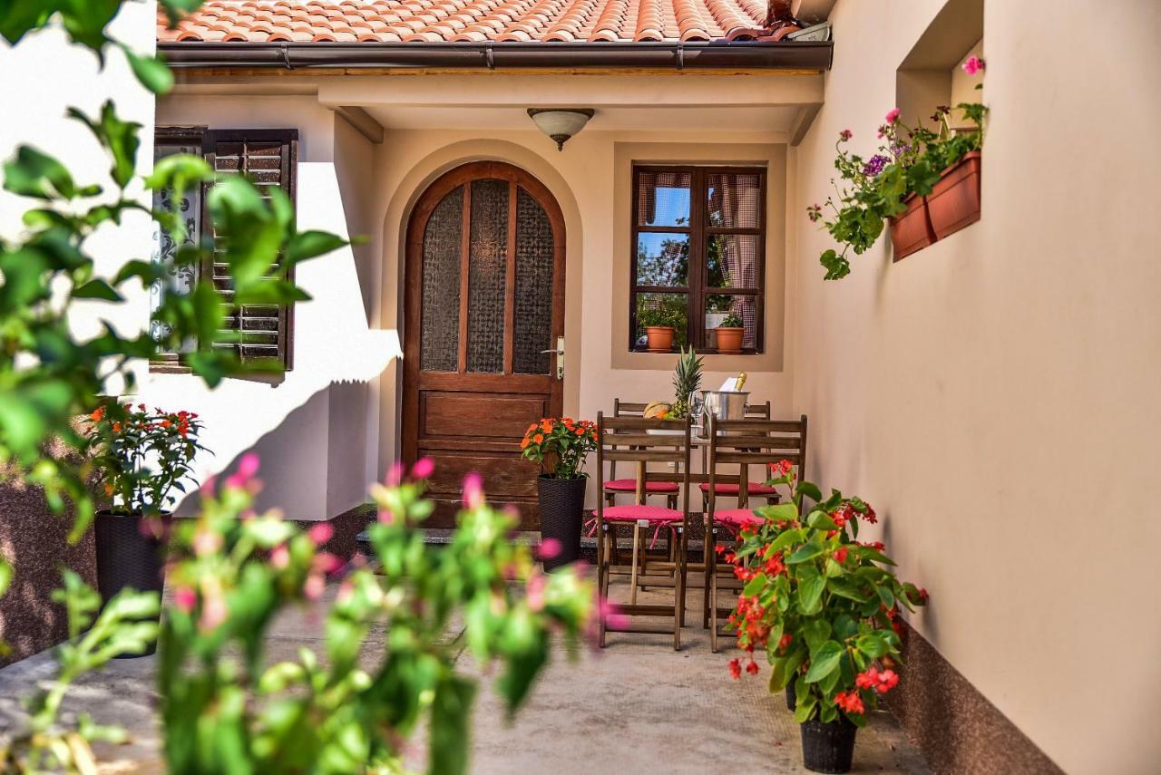 Apartman Mare Zadar Buitenkant foto